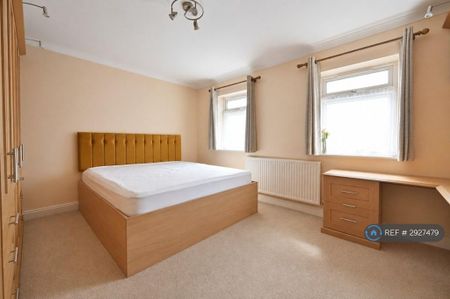 2 bedroom detached house to rent - Photo 3