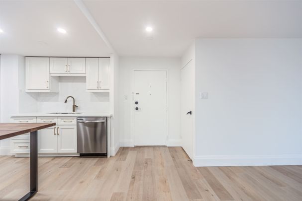 For Lease - 299 Mill Road Unit# 406, Toronto, Ontario - Photo 1