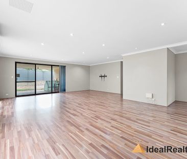 4X2 Family Home in Wellard - Available Now - Photo 5