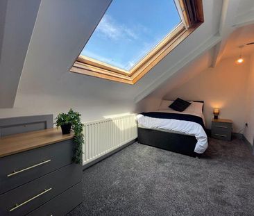 1 bedroom in a flat share to rent - Photo 4