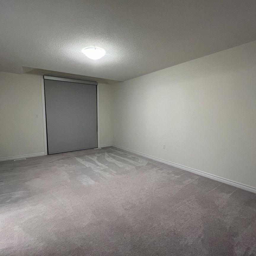 For Lease - 288 Carnwith Drive, Whitby, Ontario - Photo 1