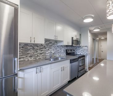 4800 Maisonneuve Blvd W - Photo 5