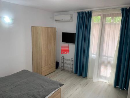 INCHIRIERE VILA 14 camere, Bariera Bucov - Fotografie 3