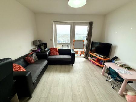 1 Bedroom Flat / Apartment - Capstan Road, Southampton - Photo 5