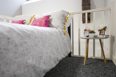 1 bedroom apartment to rent - Photo 4