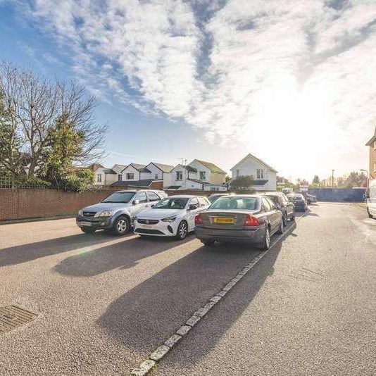 Lundy Court, Bower Way, Cippenham, SL1 - Photo 1