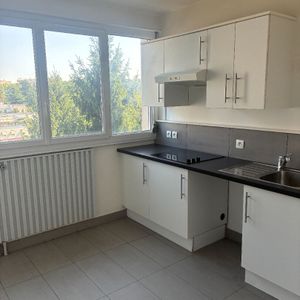 Appartement SAINTE FOY LES LYON 3 Pièces 64.3 m² - Photo 3