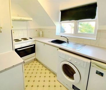 Westmarch Court, SO17 - Photo 4