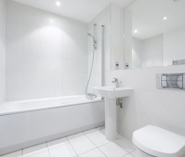 2 Bed Flat, Luxury With Gym And Concierge, E1 - Photo 6