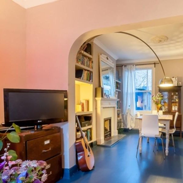 2 bedroom terraced house to rent - Photo 1