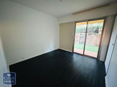 Location Appartement 3 pièces 56m² LE CANNET 06110 - Photo 4