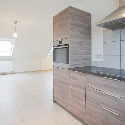 Appartement te huur - Photo 1