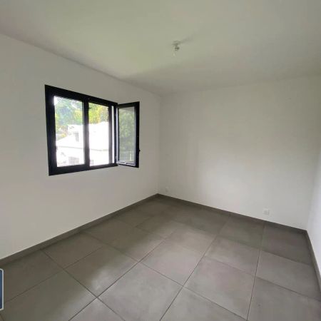 Appartement à louer 3 pièces 77.71m² - Photo 3