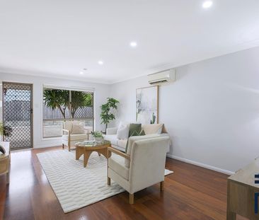 Available Now 3 bedroom townhouse just repainted! - Photo 4