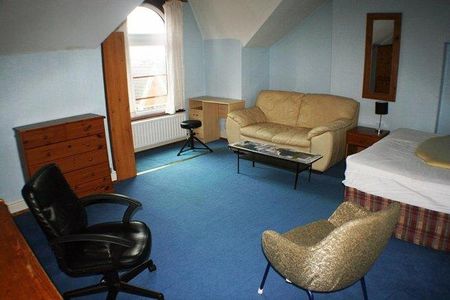 7 bedroom house share to rent - Photo 2