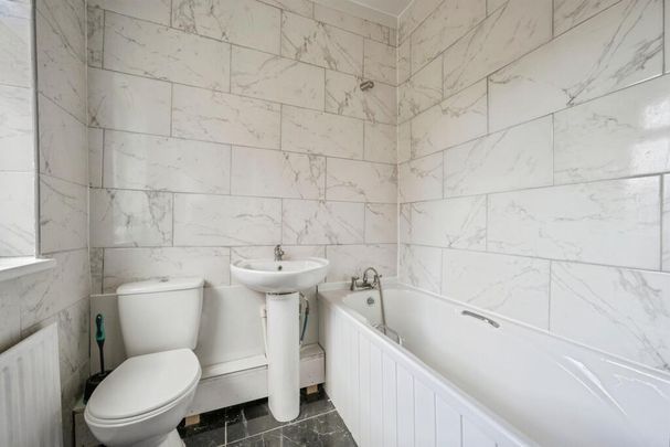 Staveley Street, Doncaster, Edlington - Photo 1