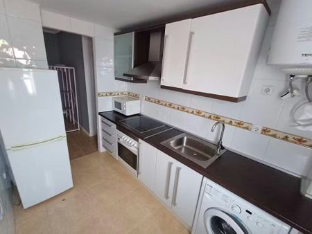 Carrer del Duc de Mandas, Valencia, Valencian Community 46019 - Foto 4