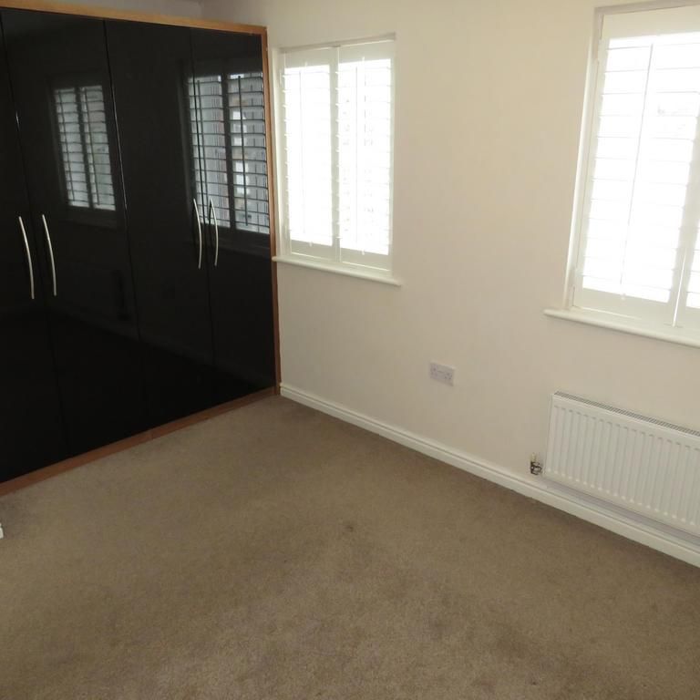 2 bedroom house to rent - Photo 1