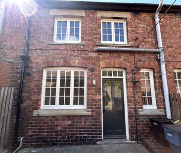 Available now, 2 Duncombe Terrace is a well-presented two bedroomed... - Photo 3