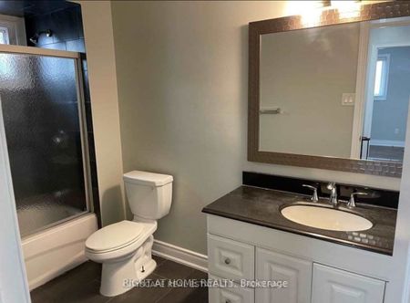 For Lease - 28 Major Oaks Drive Unit# Upper, Brampton, Ontario - Photo 4