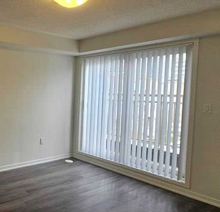 For Lease - 100 Honeycrisp Crescent Unit# 349, Vaughan, Ontario - Photo 2