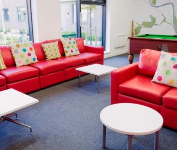 Large Studio - Photo 1