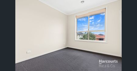 3 Bedroom Spacious Family Home! - Photo 4