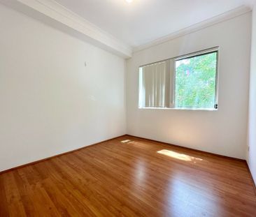 Refreshed 2 Bedroom Unit Close to Station! - Photo 1