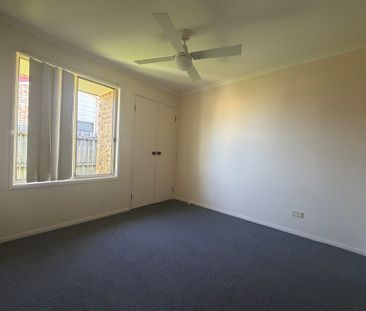 4 bedroom Home - Urangan - Photo 5