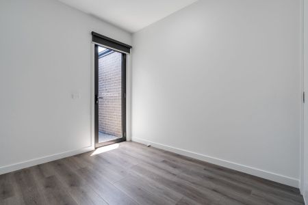 Comfort & Style - Photo 3