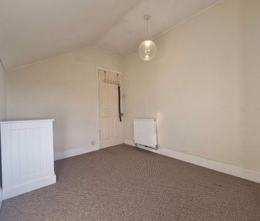 3 bedroom house to rent - Photo 3