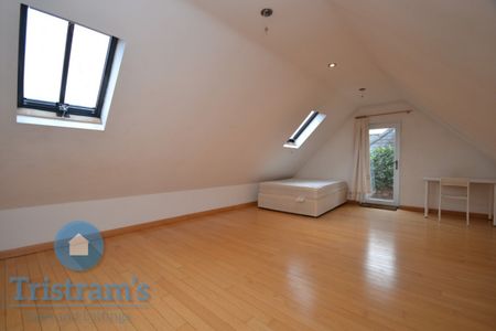 6 bed Detached House for Rent - Photo 4