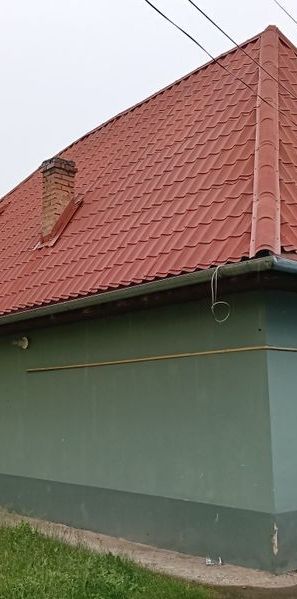 Vand sau inchiriez casa P+M 3 cam buc baie curte comuna ocupabil - Photo 1