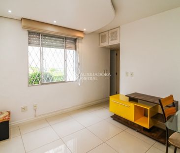 Apartamento com 2 quartos e 38m² para alugar em Azenha, Porto Alegre. - Photo 3