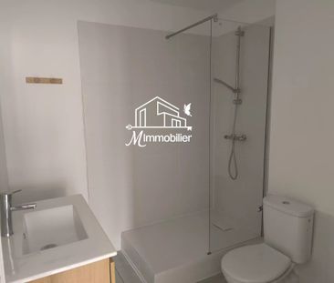 Location Appartement 2 pièces 38m² NARBONNE 11100 - Photo 2