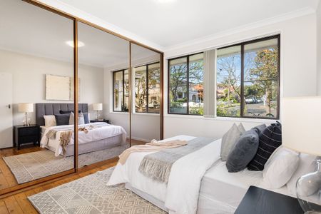 Prime Location Three Bedroom Villa! - Photo 4