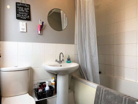 Kilve Close, Taunton - Photo 5