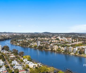 Elegant Riverfront Living Just Minutes From The City - Photo 2