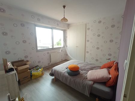 Location Appartement 3 pièces 64m² - Photo 3