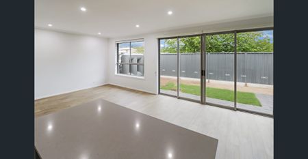 Stunning Family Home In Mount Barker! - Photo 3