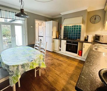 2 bedroom terraced house to rent - Photo 5