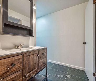 For Lease - 1149 Tavistock Drive, Burlington, Ontario - Photo 3