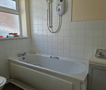 2 bedroom bungalow to rent - Photo 4