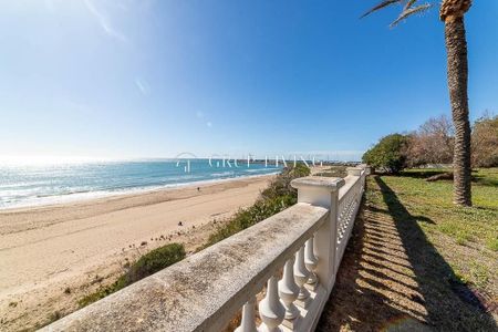 5 room luxury House for rent in Vilanova i la Geltrú, Catalonia - Photo 3