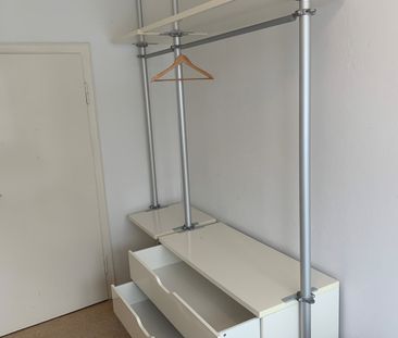 Möbliertes Zimmer 13,13 m² innerhalb eines Wohnheims // 1.OG. Zimmer 4 - Photo 3