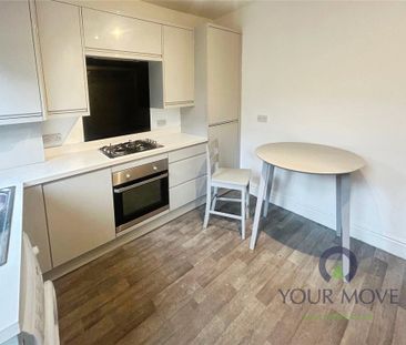 2 bedroom end of terrace house to rent - Photo 1