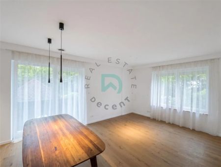 Casa 3 camere si curte Central, 85 mp - Brasov - Photo 2