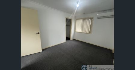 Three bedroom unit! - Photo 4