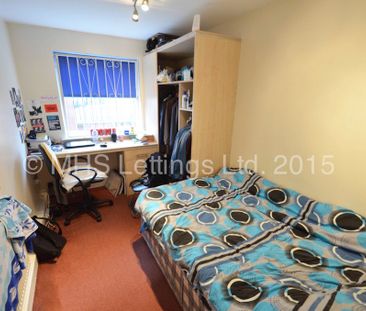 5 Bedroom Ground Floor Flat for rent in Headingley Rise - Photo 5