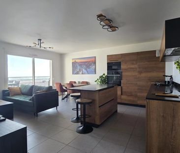 3 pièces - 66 m² - 2 -ème étage - Vue - Location meublée - Photo 2